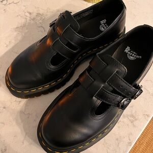 Doc Martens, Mary Janes